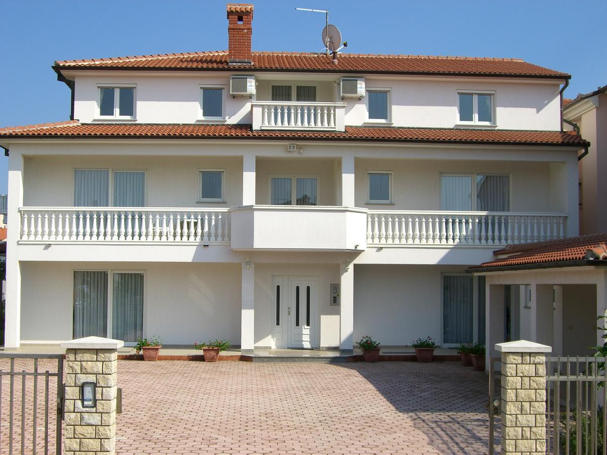 Villa Osipovica Medulin Exteriör bild